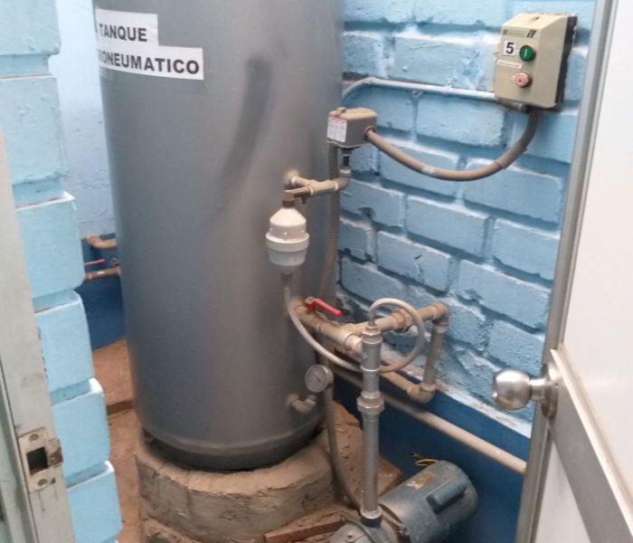 BOMBA DE AGUA 2