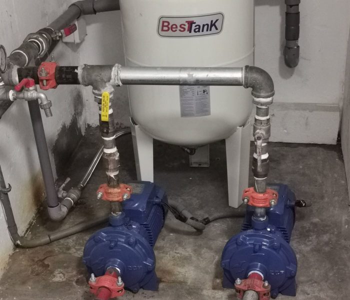 BOMBA DE AGUA 4